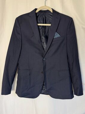 Like New Ralph Lauren Boys 16R Classic Navy Two-Button Blazer With Pocket Square